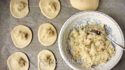 пельмени с черной редькой