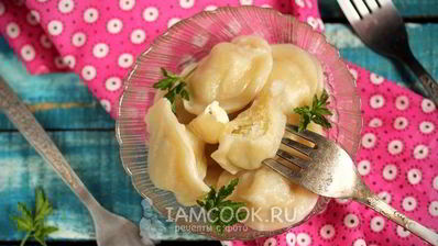 пельмени с черной редькой