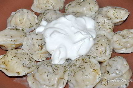 Пельмени с фаршем и квашеной капустой