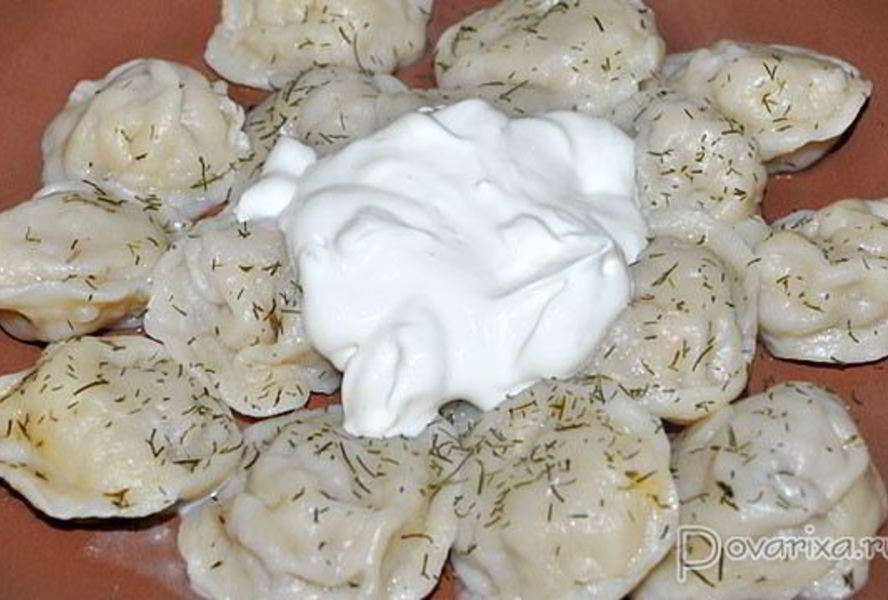 Пельмени с фаршем и квашеной капустой