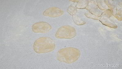 пельмени с фаршем и квашеной капустой