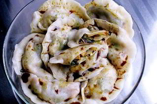 Пельмени с королевской вешенкой и пореем