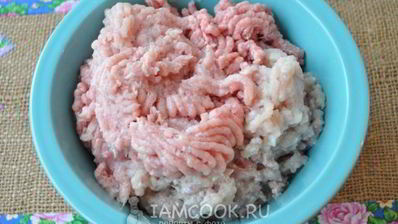 пельмени с куриной грудкой и свиным фаршем