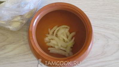 пельмени в горшочках в духовке