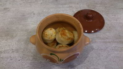 пельмени в горшочках