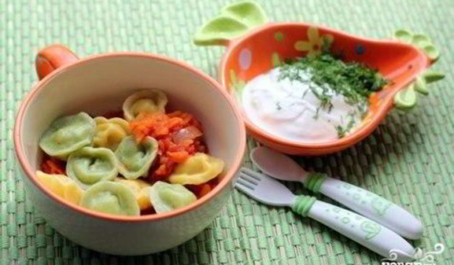 Рецепт разноцветных пельменей с рыбой