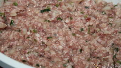 сочные хинкали с бараниной и базиликом