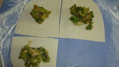 вонтоны с грибами и пекинской капустой