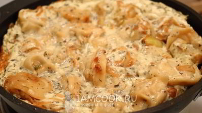 жареные пельмени с яйцом