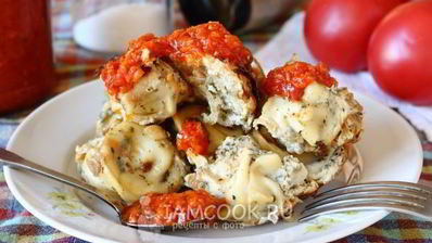 жареные пельмени с яйцом