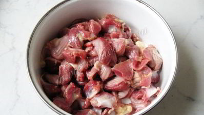 диетический плов с куриными желудками