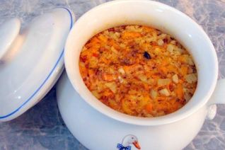 Плов с куриной грудкой в горшочке