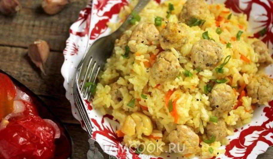 Рецепт плова с куриными фрикадельками