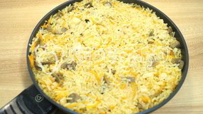 плов с курицей и грибами