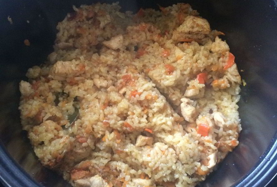 Плов с курицей в мультиварке для новичков