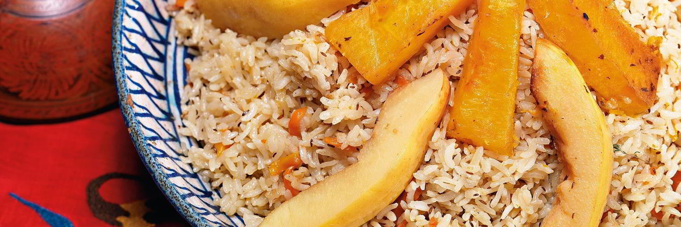 Плов с тыквой и айвой