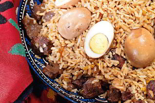 Плов с яйцом