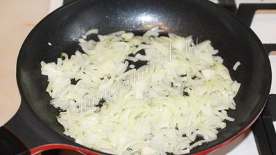 плов со свининой в горшочках