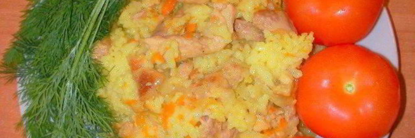 Рассыпчатый плов со свининой в мультиварке