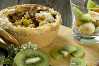 Сладкий плов с сухофруктами и орехами