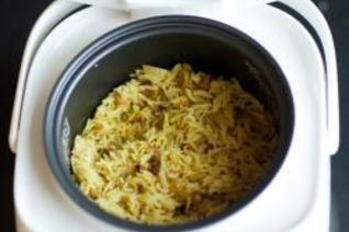 Сладкий плов в мультиварке