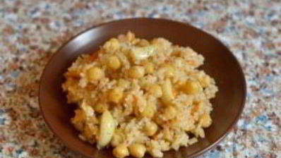 вегетарианский плов с нутом