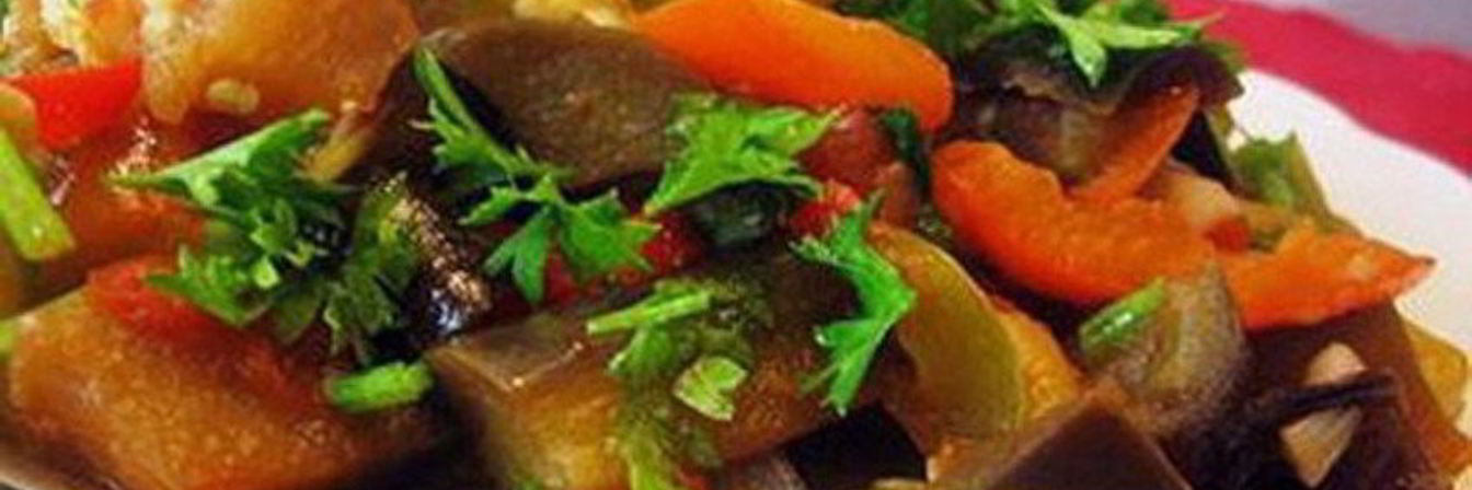 Ароматное овощное рагу с зеленью