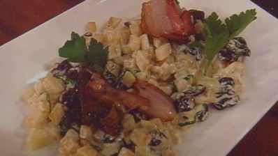 филе теленка фаршированное маслом грецкого ореха с рагу из кольраби