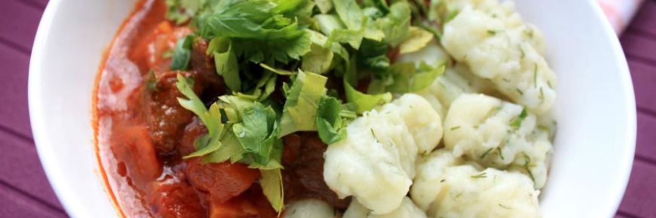 Мясное рагу с картофельными ньокками