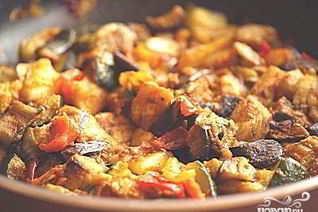 Мясное рагу в мультиварке