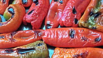 овощное рагу на основе запеченных баклажанов и перцев