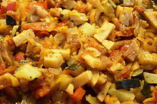 Овощное рагу с айвой