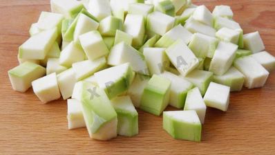 овощное рагу с кабачками, баклажанами и картофелем