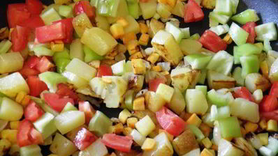 овощное рагу с кабачками, баклажанами и картофелем