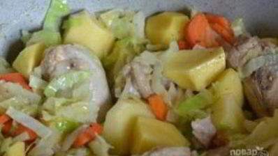 овощное рагу с курицей и кабачками