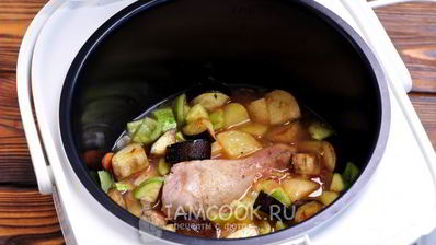 овощное рагу с курицей в мультиварке