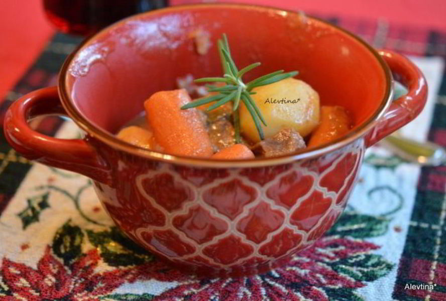 Рагу из говядины с овощами