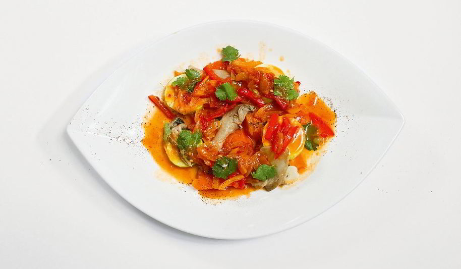 Рецепт рагу из тыквы с вешенками и соусом лечо