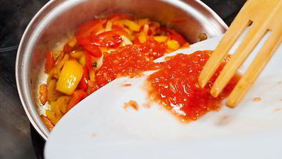 рагу из тыквы с вешенками и соусом лечо