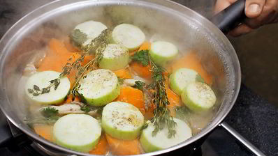 рагу из тыквы с вешенками и соусом лечо