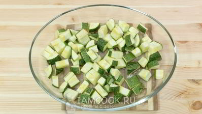 запеченное рагу из кабачков в духовке