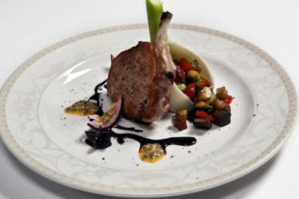 Рататуй с фенхелем и свиной корейкой