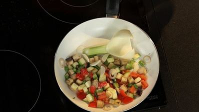 рататуй с фенхелем и свиной корейкой