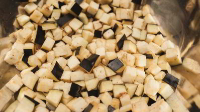 яркий рататуй с семгой