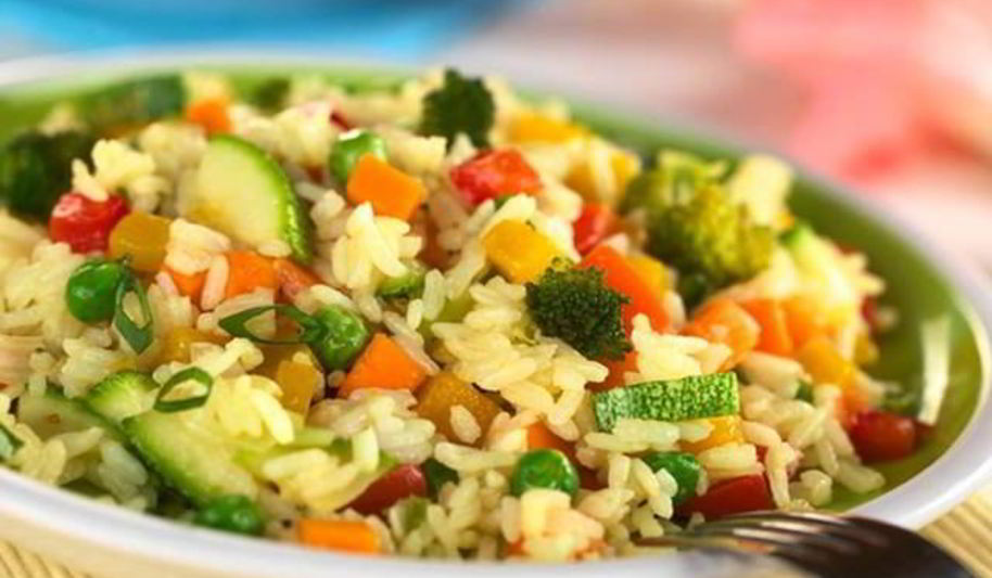 Рецепт быстрого ризотто с весенними овощами и козьим сыром