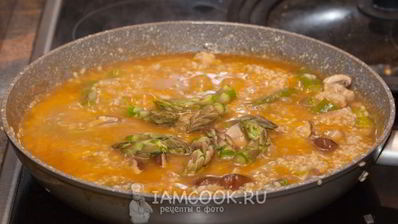постное ризотто со спаржей и шампиньонами