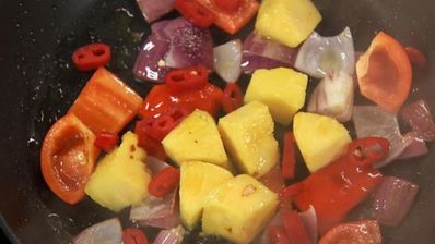 пряная индейка с виноградным ризотто