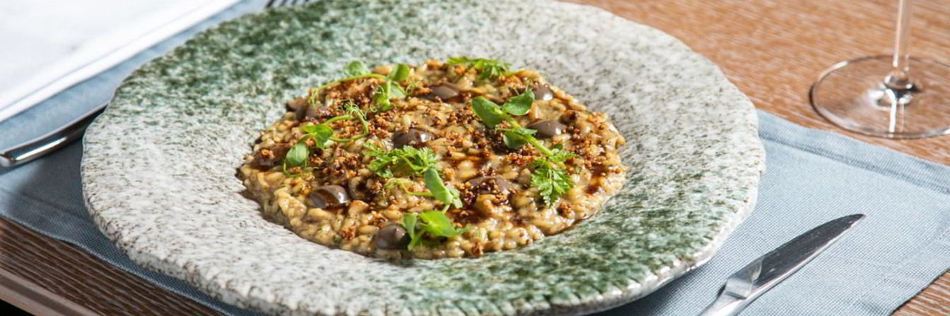 Ризотто с белыми грибами и трюфельной пастой