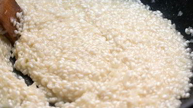 ризотто с гребешками и креветками