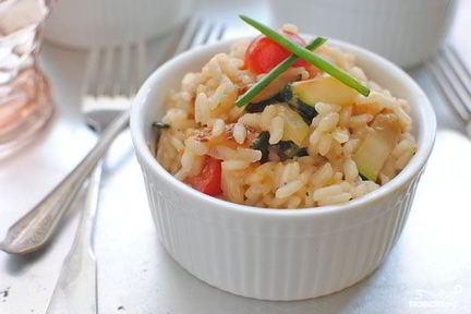 Ризотто с кабачками и помидорами